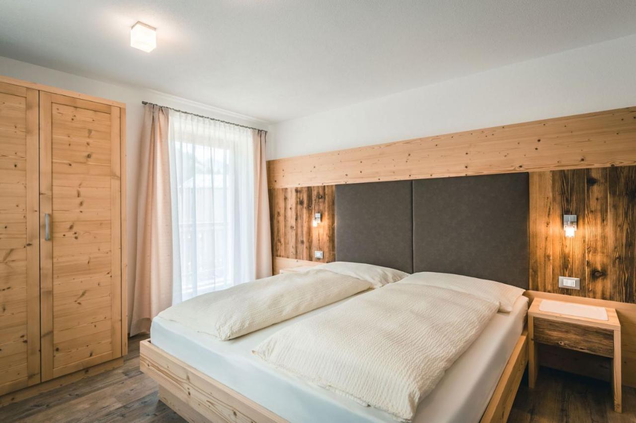 Chalet La Flueta Margherita 拉瓦莱 外观 照片
